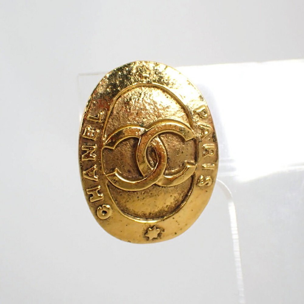 CHANEL Logo Earrings - Picture 3 of 8